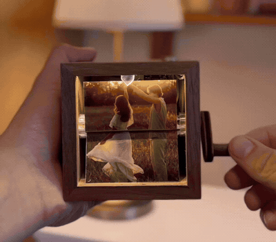Personalised Wooden Photo Flipbook – Hand Crank Christmas Gift