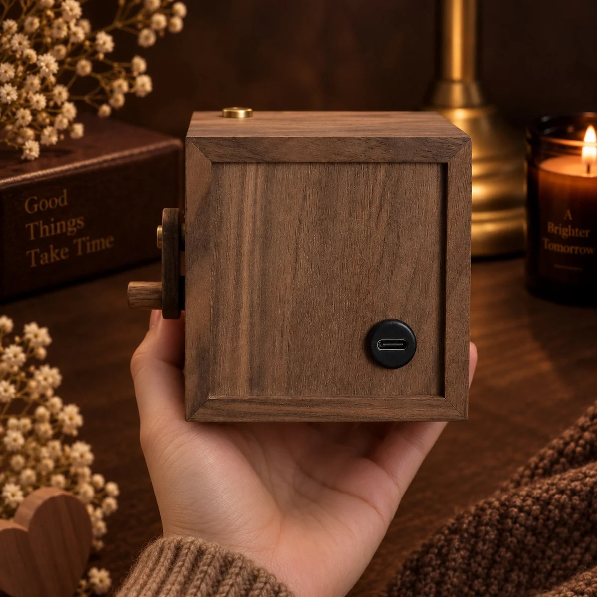 Personalised Wooden Photo Flipbook – Hand Crank Christmas Gift