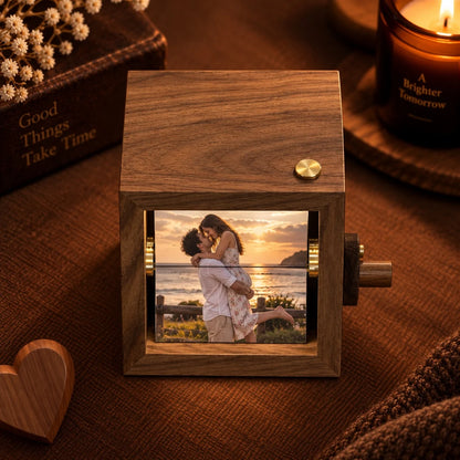 Personalised Wooden Photo Flipbook – Hand Crank Christmas Gift